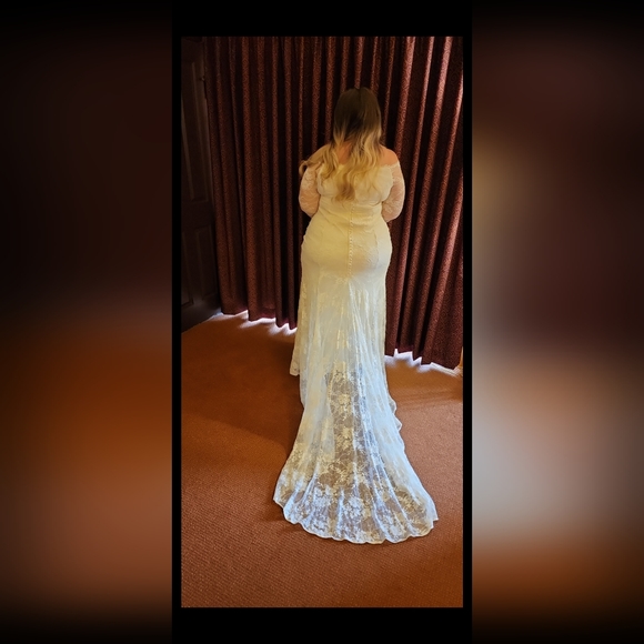 NEW IVORY OFF SHOULDER LACE & SEQUIN WEDDING DRESS 18 PLUS 18X - Picture 3 of 3